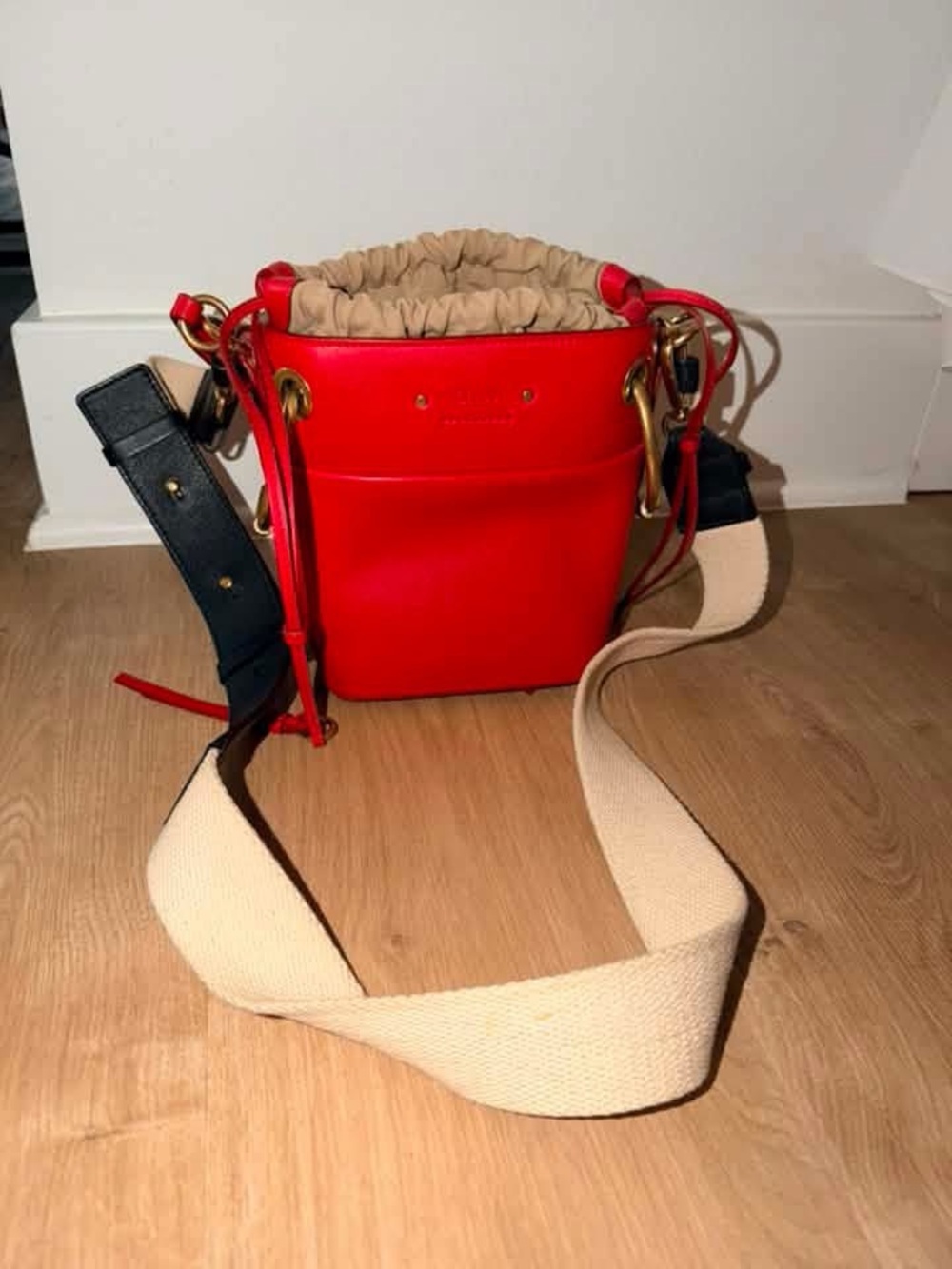 Chloe Roy Mini Bucket Crossbody Bag 👜